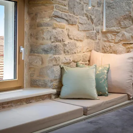 Magnolia Luxury 4* Split